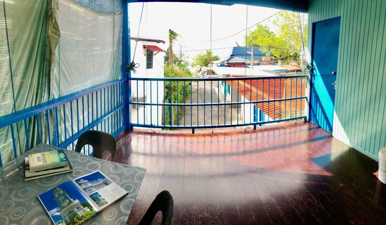 Baba'S Guest House By The Sea Batu Ferringhi Exterior photo